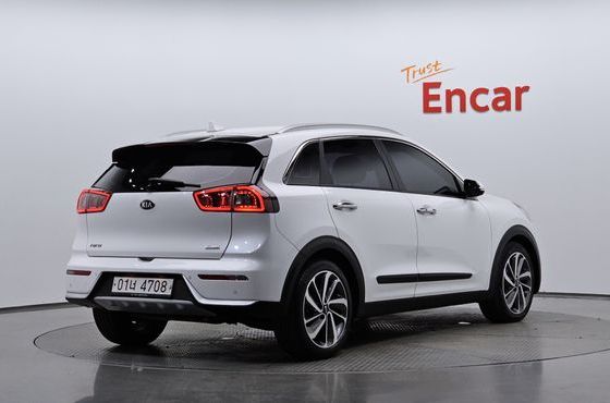 Kia Niro Noblesse — пробег 37 358 км — фото 2 из 5