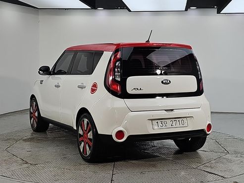 Kia Soul 1.6 GDi Prestige — пробег 83 585 км — фото 3 из 5