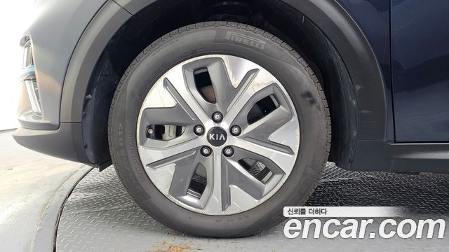 Kia Niro Noblesse — пробег 180 028 км — фото 5 из 5