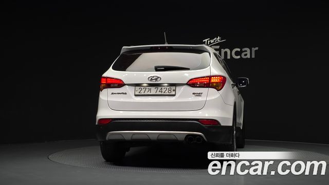 Hyundai Santafe Diesel(e-VGT) 2.0 4WD Premium — пробег 199 928 км — фото 4 из 5