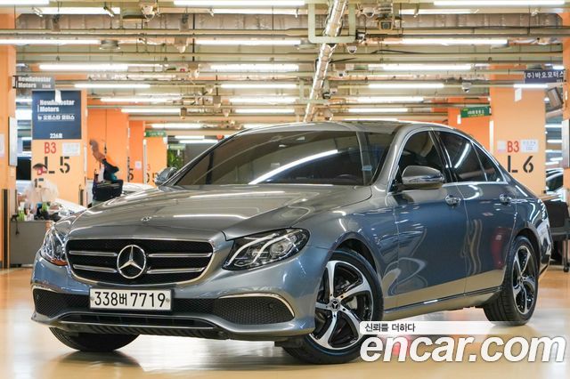 Mercedes-Benz E-Class E250 Avantgarde — пробег 58 000 км — фото 3 из 5