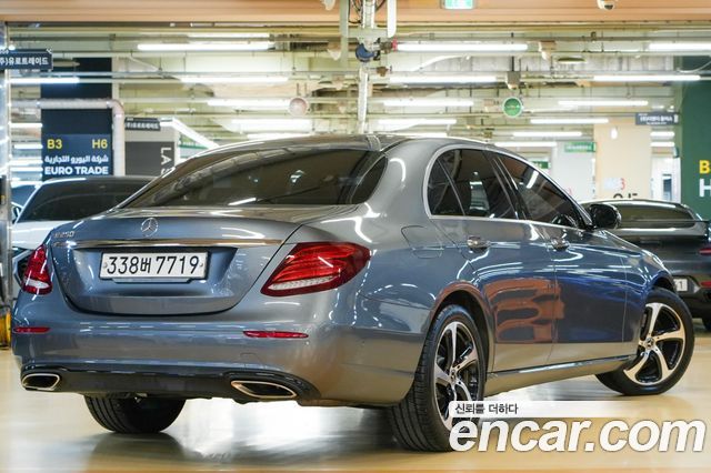 Mercedes-Benz E-Class E250 Avantgarde — пробег 58 000 км — фото 4 из 5