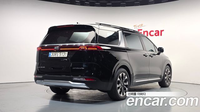 Kia Carnival Diesel 7-Seater Signature — пробег 125 789 км — фото 2 из 5