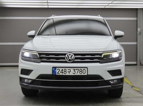 Volkswagen Tiguan 2.0 TDI Prestige — пробег 138 618 км — фото 3 из 5
