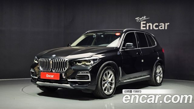 BMW X5 xDrive 30d xLine — пробег 64 297 км — фото 1 из 5