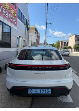 Porsche Macan 4S — пробег 12 000 км — фото 2 из 5