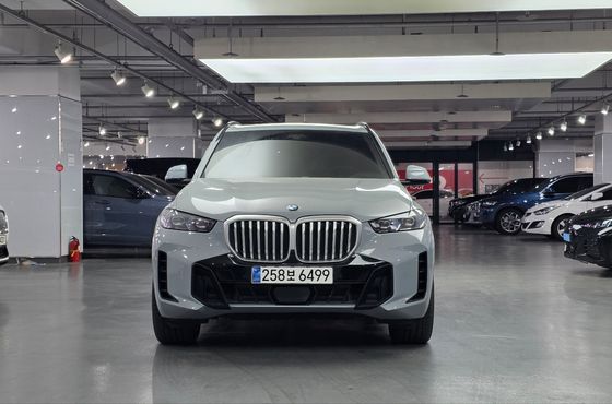 BMW X5 xDrive 30d M Sport — пробег 5 777 км — фото 1 из 5