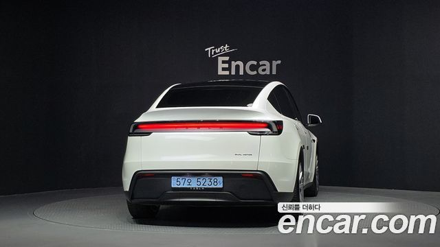 Tesla Model Y Long Range AWD — пробег 14 003 км — фото 4 из 5