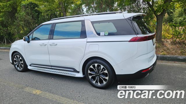 Kia Carnival Diesel 7-Seater Signature — пробег 64 579 км — фото 3 из 5