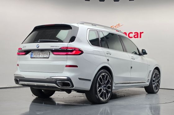 BMW X7 xDrive 40d M Sport 6STR — пробег 20 459 км — фото 2 из 5