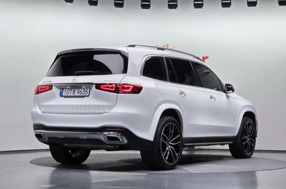 Mercedes-Benz GLS-Class GLS580 4MATIC — пробег 101 034 км — фото 2 из 5
