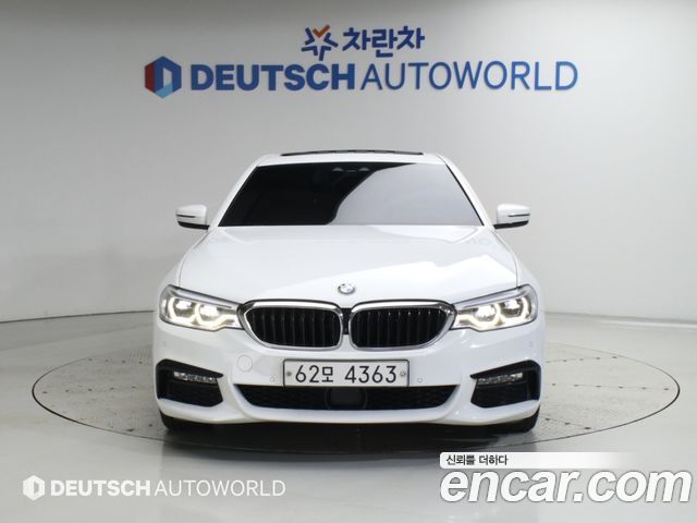 BMW 5-Series 530i xDrive M Sport Package Plus — пробег 126 000 км — фото 1 из 5