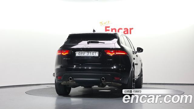 Jaguar F-PACE из Кореи Encar