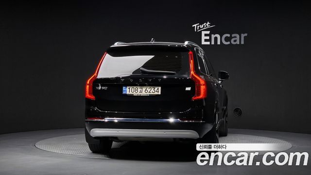 Volvo XC90 T8 Ultimate Bright Hybrid — пробег 126 327 км — фото 4 из 5
