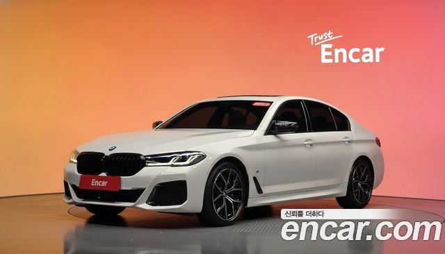 BMW 5-Series 530i M Sport Package — пробег 40 801 км — фото 1 из 5