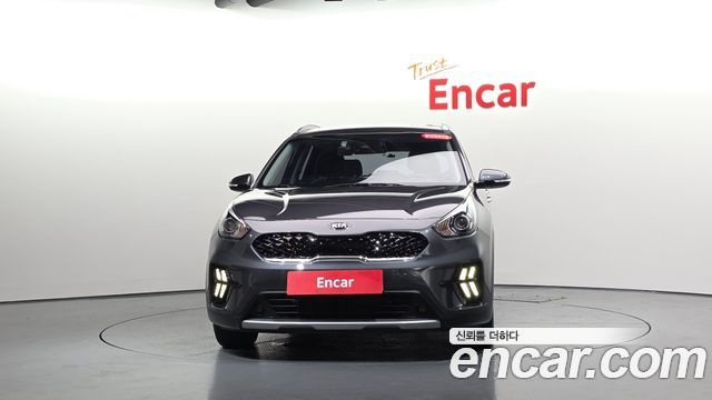 Kia Niro 1.6 HEV Prestige — пробег 64 592 км — фото 3 из 5