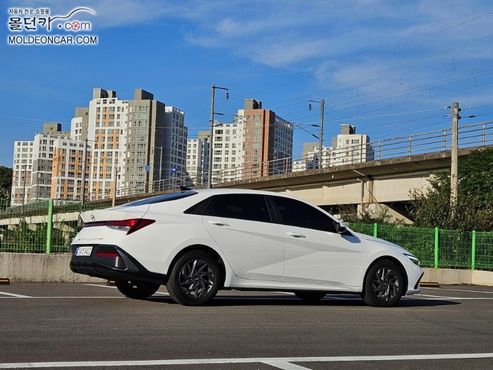 Hyundai AVANTE 1.6 Modern — пробег 60 945 км — фото 2 из 5