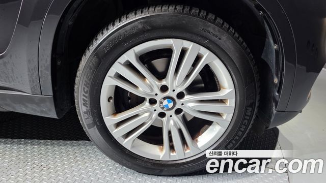 BMW X5 xDrive 30d — пробег 106 833 км — фото 5 из 5