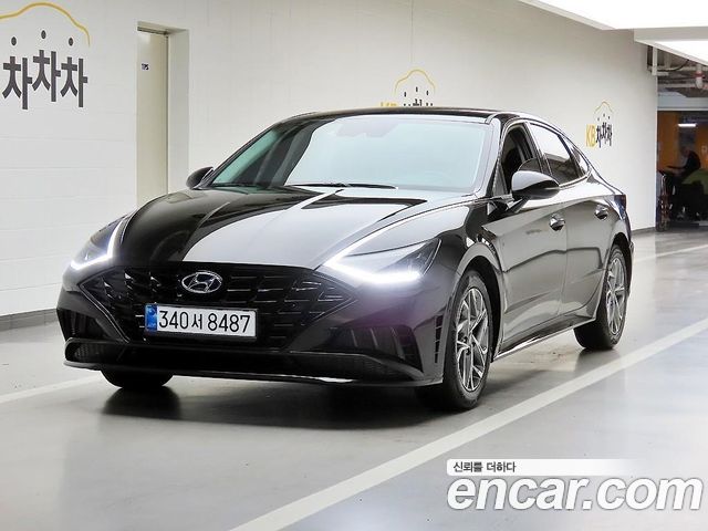 Hyundai Sonata 2.0 Premium Plus — пробег 109 664 км — фото 1 из 5