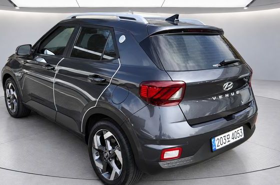 Hyundai Venue 1.6 Flux — пробег 42 297 км — фото 4 из 5
