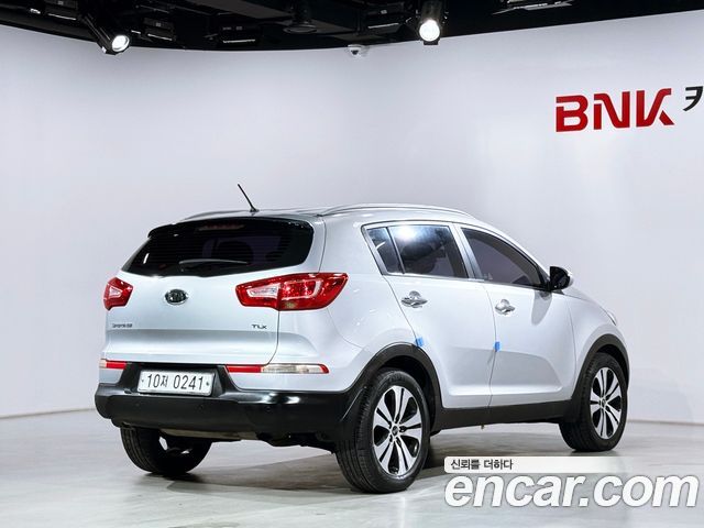 Kia Sportage Diesel 2WD TLX High-Deluxe — пробег 135 703 км — фото 2 из 5