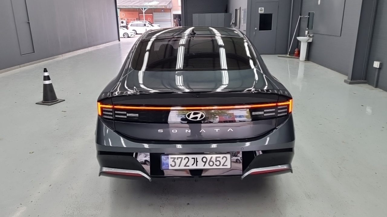 Hyundai Sonata 1.6 Turbo Exclusive — пробег 8 119 км — фото 4 из 5