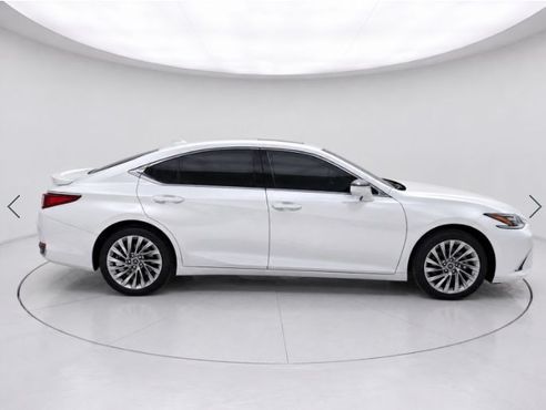 Lexus ES Executive — пробег 41 238 км — фото 3 из 3