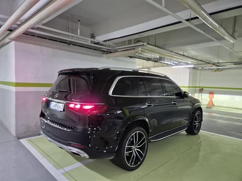 Mercedes-Benz GLS-Class GLS580 4MATIC — пробег 14 590 км — фото 4 из 5