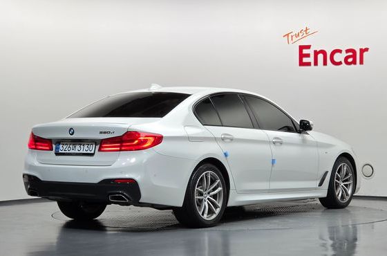 BMW 5-Series 520d M Sport package — пробег 72 765 км — фото 2 из 5