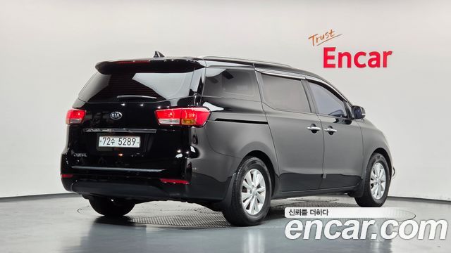 Kia Carnival 11-seater Luxury — пробег 187 130 км — фото 2 из 5