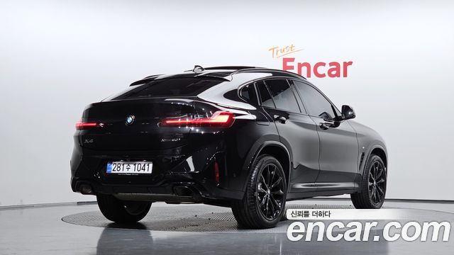 BMW X4 xDrive20i M Sport Pro Special Edition — пробег 10 901 км — фото 2 из 5