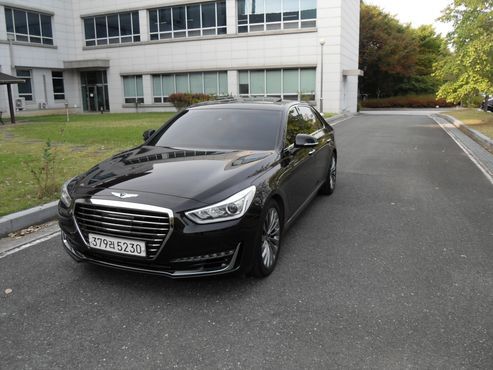 Genesis EQ900 3.3 T-GDI AWD Premiun Luxury — пробег 121 389 км — фото 3 из 5