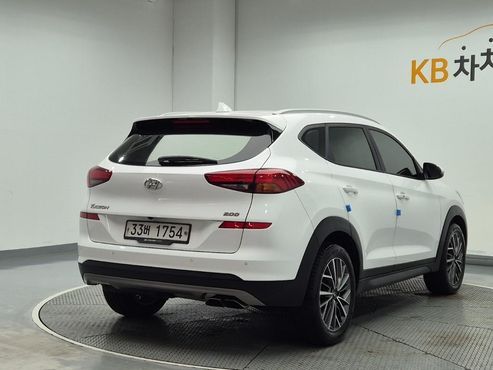 Hyundai Tucson Diesel 2.0 2WD Premium — пробег 101 000 км — фото 4 из 5