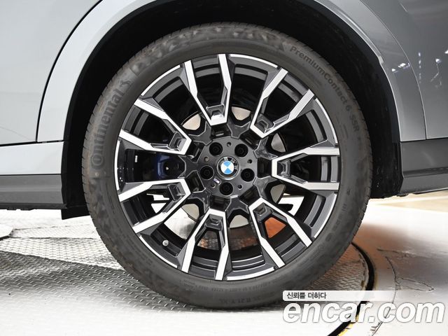 BMW X6 xDrive40i M Sport — пробег 4 154 км — фото 5 из 5
