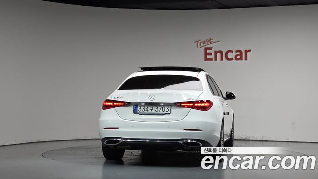 Mercedes-Benz C-Class C300 4MATIC Avantgarde — пробег 13 911 км — фото 4 из 5