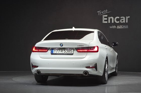 BMW 3-Series 320i Luxury — пробег 84 059 км — фото 4 из 5
