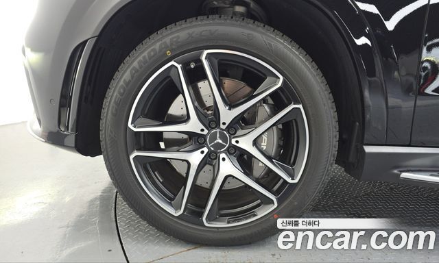 Mercedes-Benz GLE-Class AMG GLE53 4MATIC+ — пробег 21 614 км — фото 5 из 5