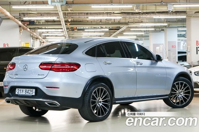 Mercedes-Benz GLC-Class GLC220 d 4MATIC Coupe — пробег 135 984 км — фото 4 из 5