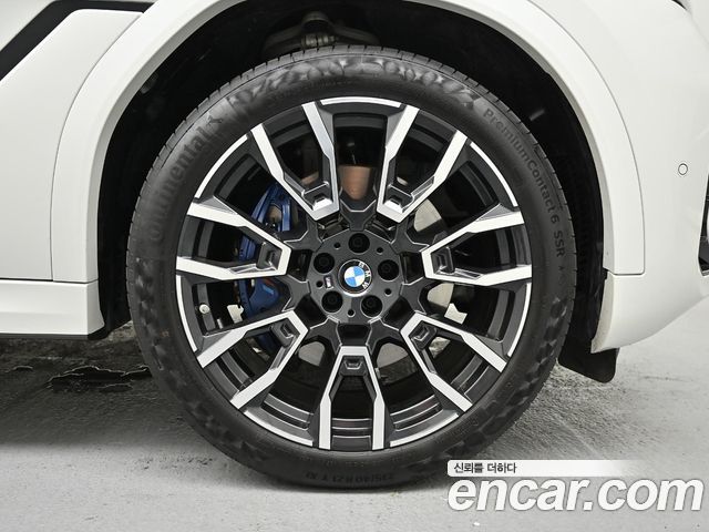 BMW X6 xDrive40i M Sport — пробег 7 343 км — фото 5 из 5