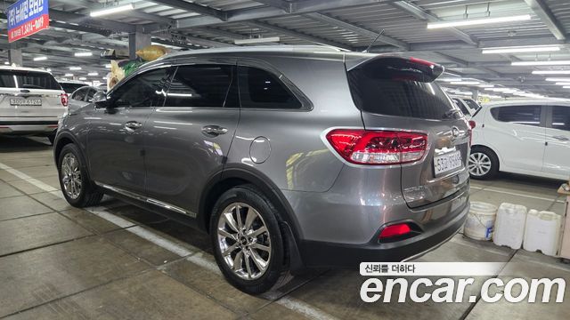 Kia Sorento Diesel 2.0 2WD Noblesse Special — пробег 118 877 км — фото 4 из 5