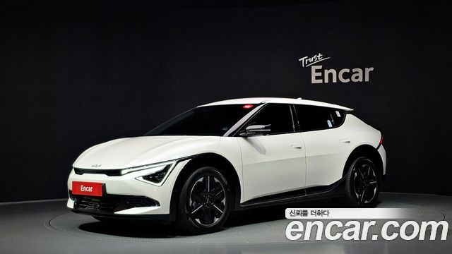 Kia EV6 Long Range 2WD Earth — пробег 13 720 км — фото 1 из 5