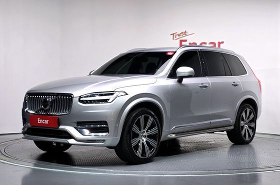 Volvo XC90 B6 Inscription — пробег 106 748 км — фото 1 из 5