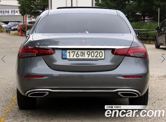 Mercedes-Benz E-Class из Кореи Encar
