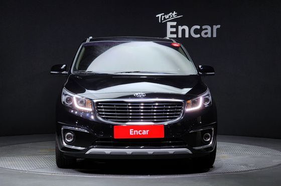 Kia Carnival 9-seater Prestige — пробег 74 186 км — фото 3 из 5