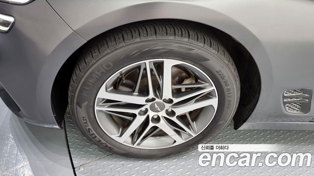 Genesis G70 из Кореи Encar