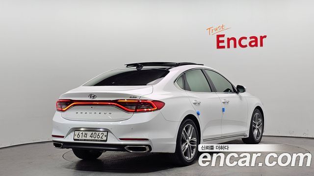 Hyundai Grandeur 2.2 Diesel Premium — пробег 126 146 км — фото 2 из 5