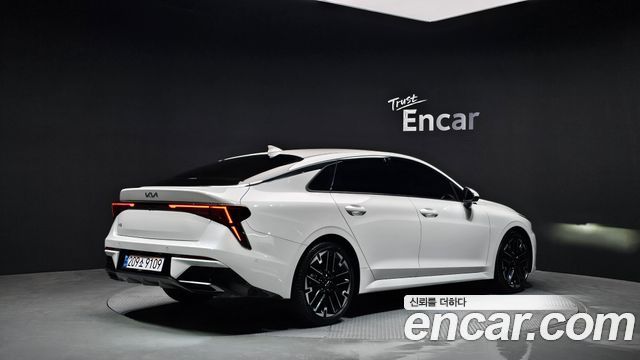Kia K5 из Кореи Encar