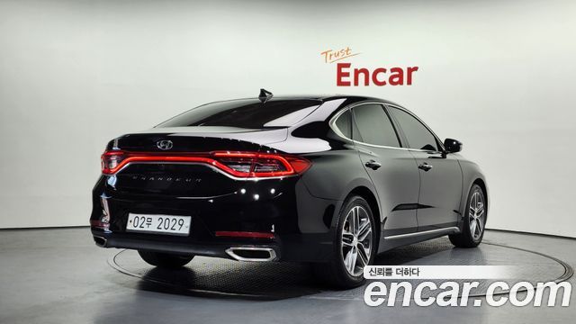 Hyundai Grandeur из Кореи Encar