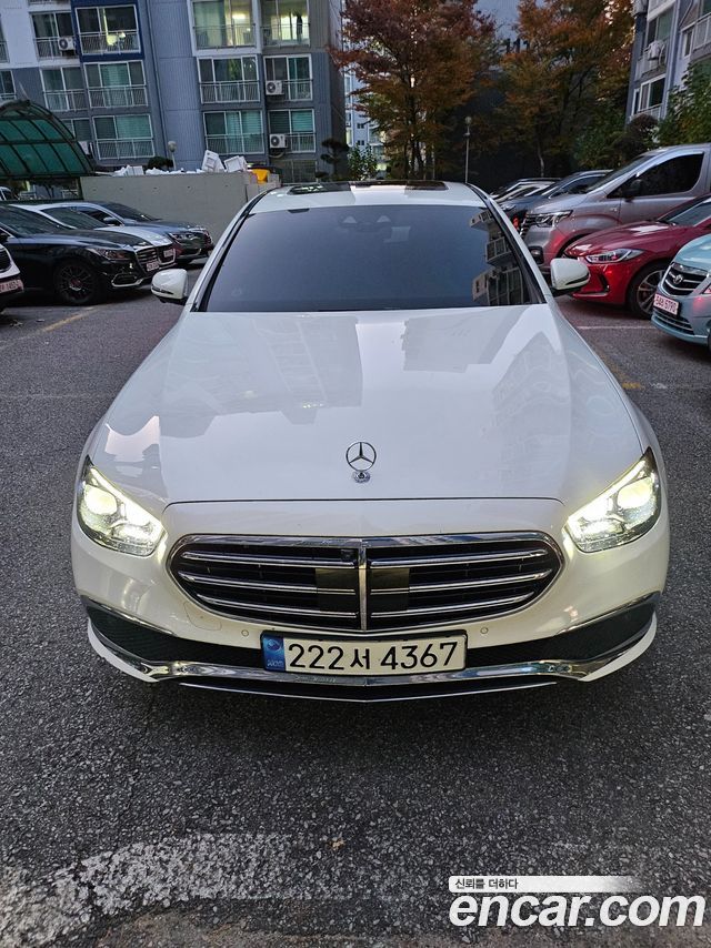 Mercedes-Benz E-Class E250 Exclusive — пробег 25 000 км — фото 1 из 5