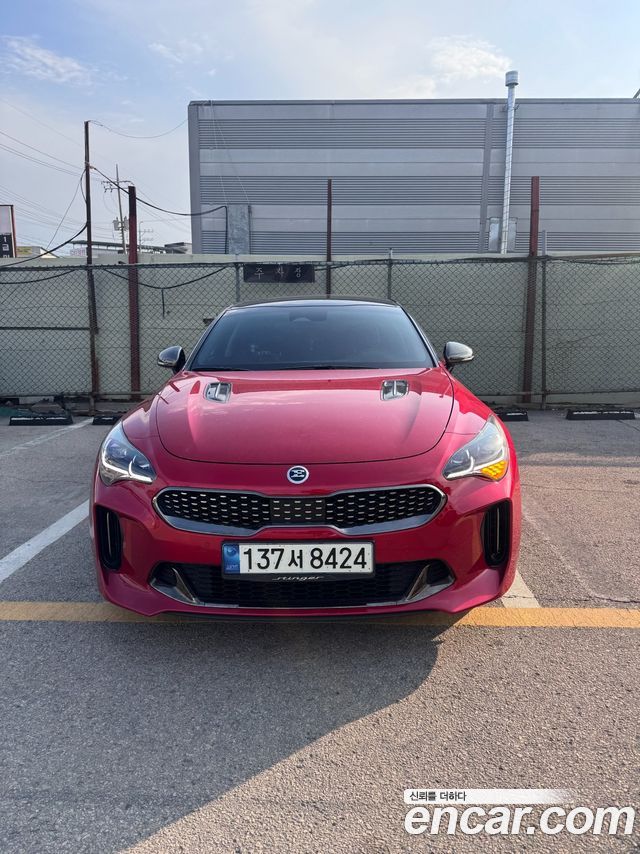 Kia Stinger 2.5 Masters — пробег 43 000 км — фото 1 из 5